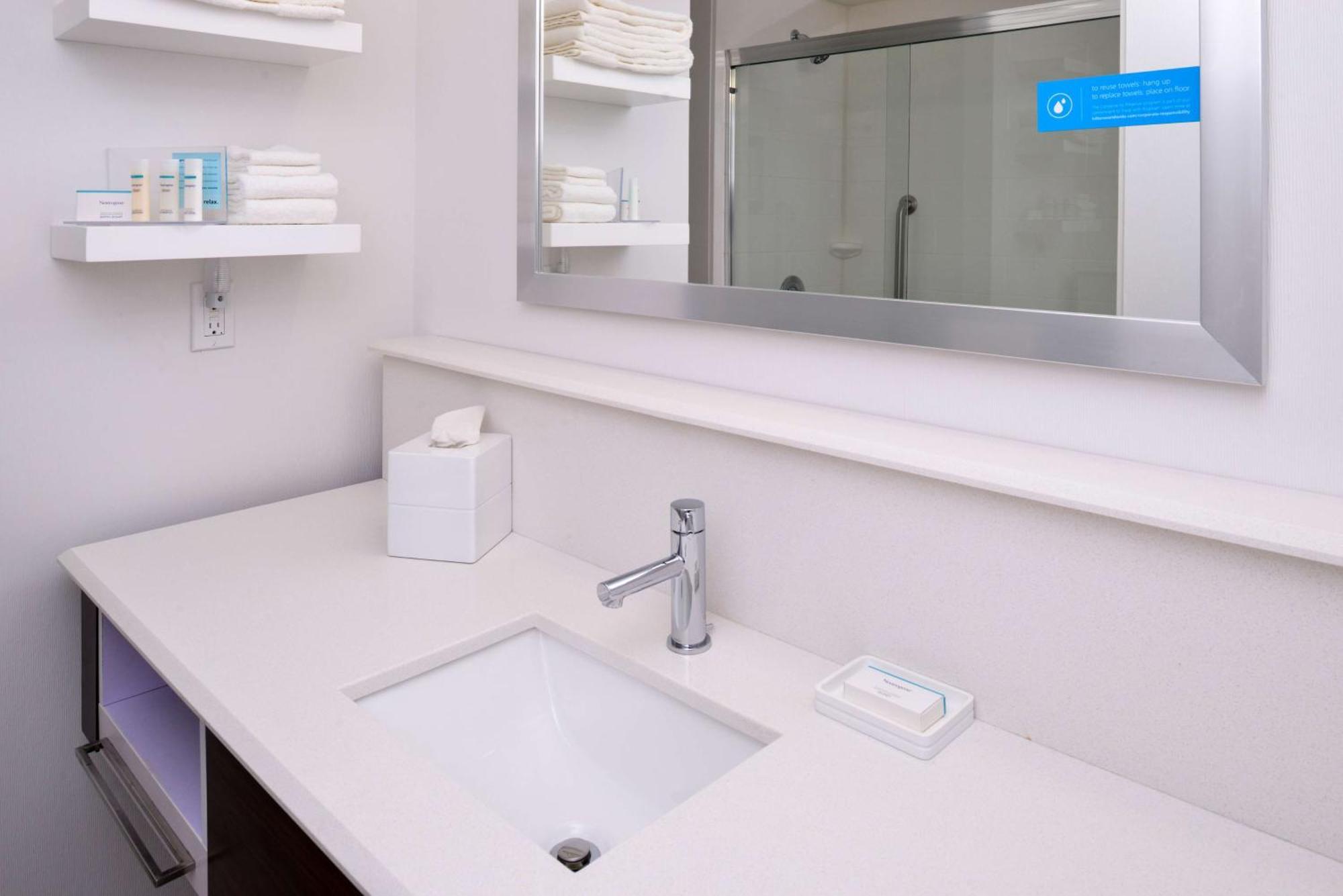 Hampton Inn El Centro Bagian luar foto