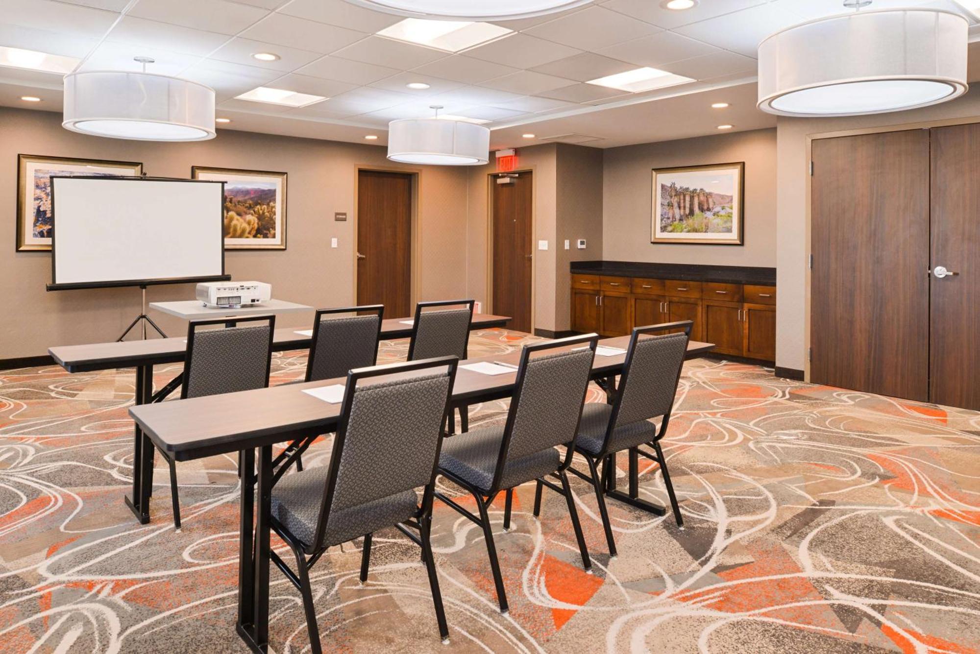 Hampton Inn El Centro Bagian luar foto